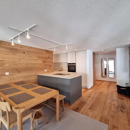Apartment Riverside 2nd Floor North Saas-Fee