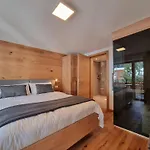 Riverside 2nd Floor North * Saas-Fee